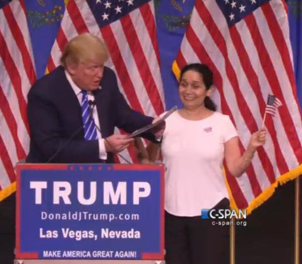 During Donald Trump's Las Vegas rally on October 8, 2015, a Hispanic woman had a total fan girl moment.