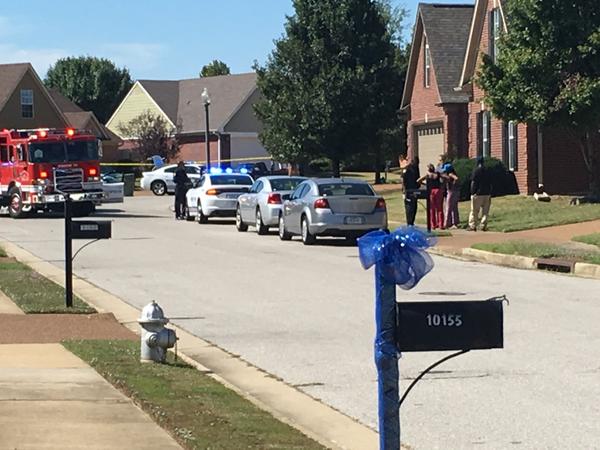 TENNESSEE -- A Memphis police officer was fatally shot as he sat in his patrol car on his way to work Sunday afternoon.