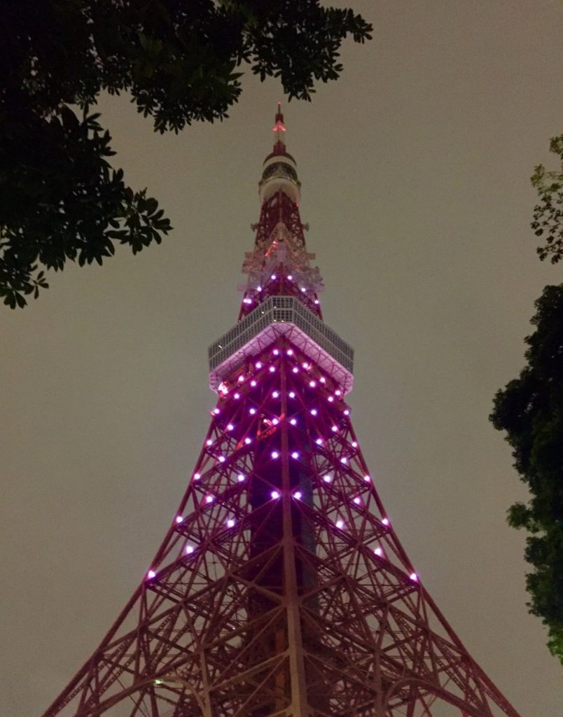 Tokyo Tower pays final respects to Prince with purple illumination. 