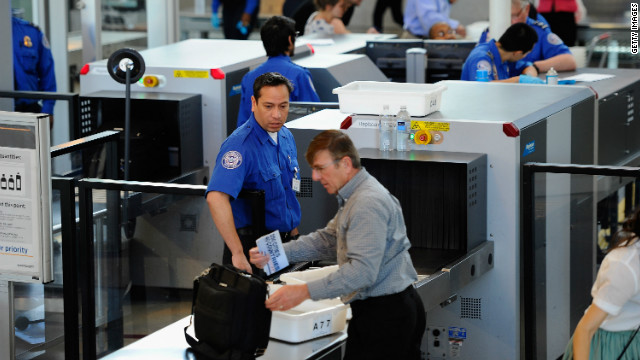 Houston Airport Closes Tsa Security Checkpoint Due To Staffing Shortage