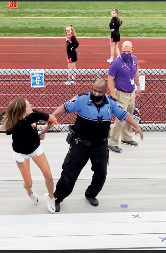 Raw Video Woman Tased Arrested For Not Wearing Mask At Hs Football Game Breaking911