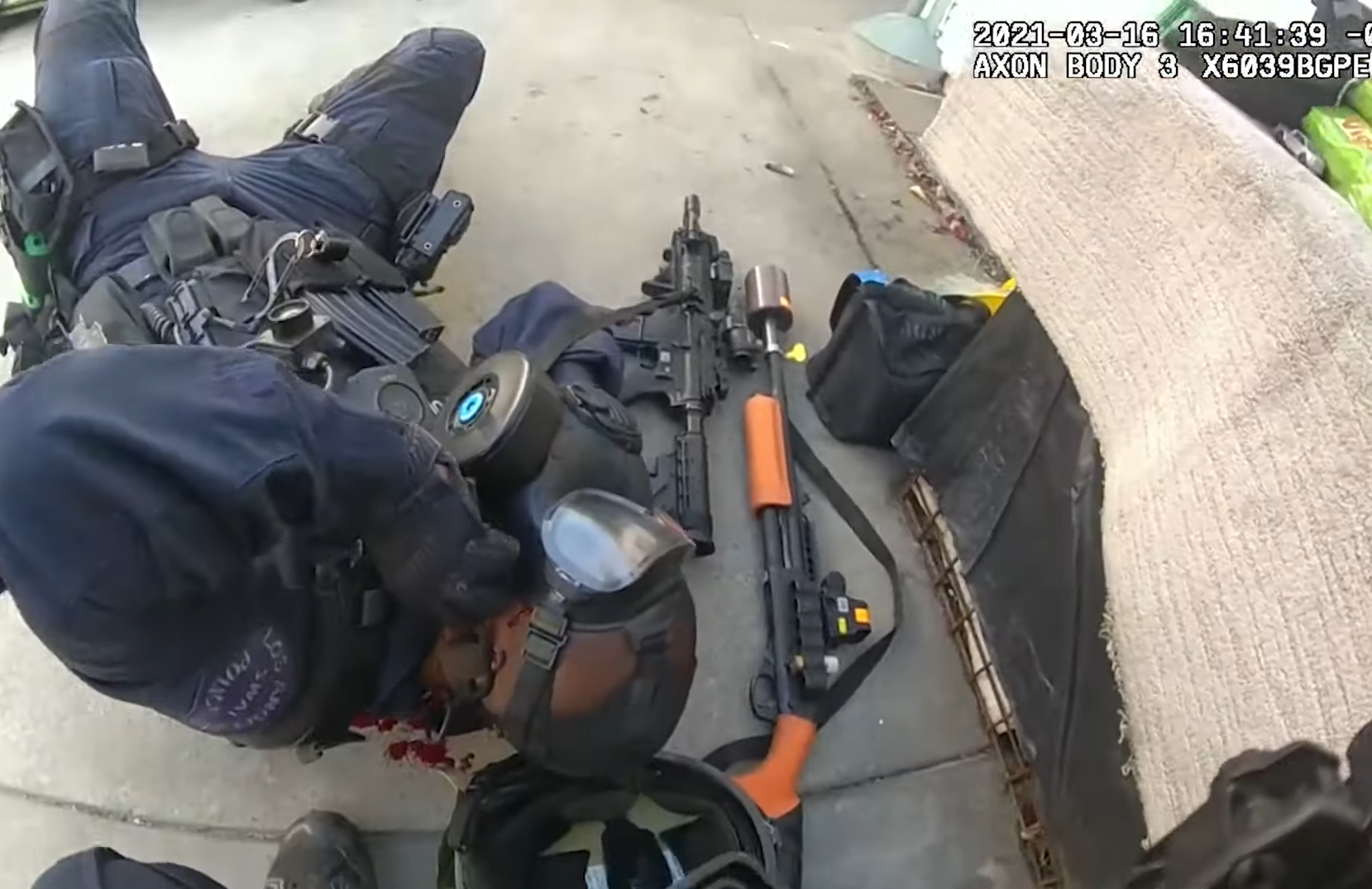 Watch Intense Video Shows Lapd Swat Officer Shot In The Face Before Gunman Is Killed In