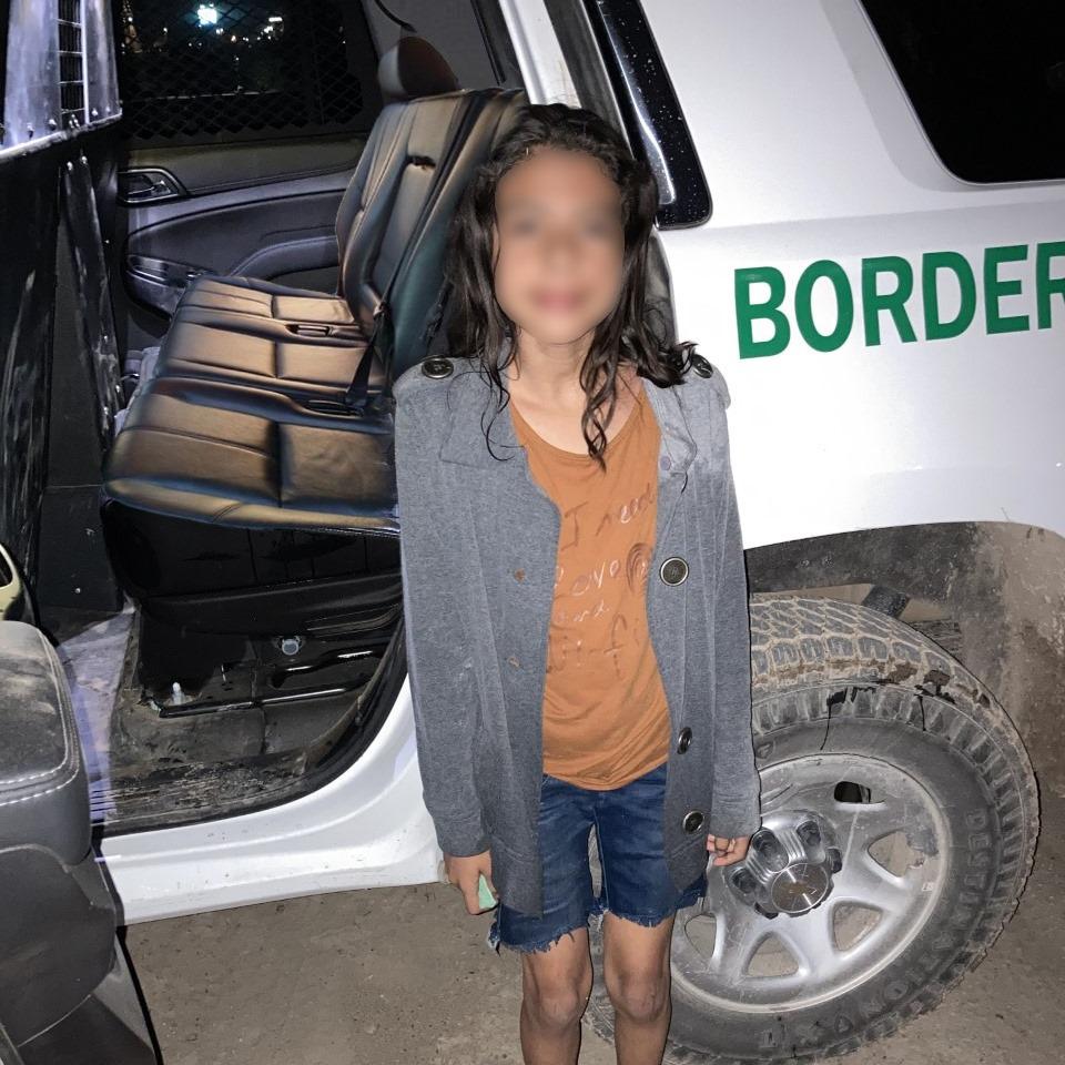 U.S. Army soldier pulls young girl from Rio Grande River after she was abandoned by human smugglers: CBP - Breaking911
